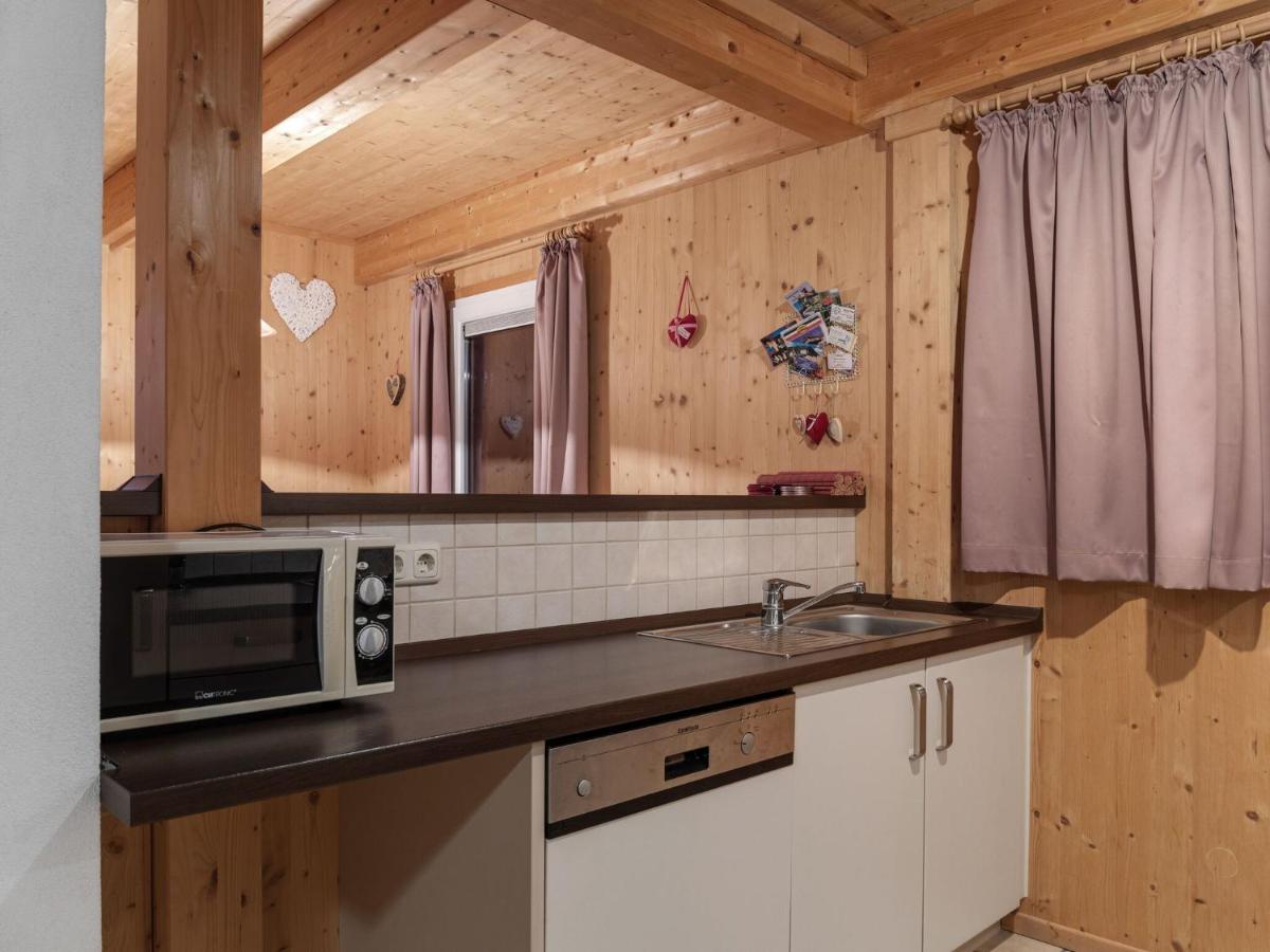 Chalet In St Georgen Ob Murau With Hot Tub Sankt Georgen ob Murau Buitenkant foto
